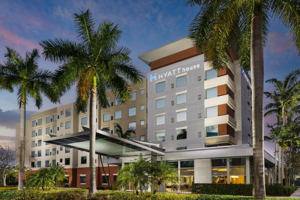 Hyatt House Fort Lauderdale Airport/Cruise Port Main image 1